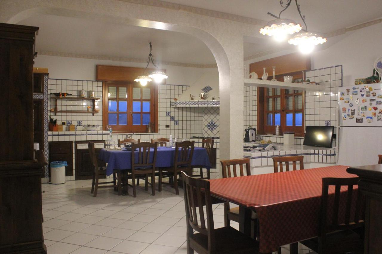 مبيت وإفطار كورليوني La Casa Di Bia المظهر الخارجي الصورة