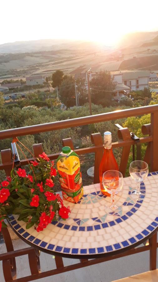 مبيت وإفطار كورليوني La Casa Di Bia المظهر الخارجي الصورة