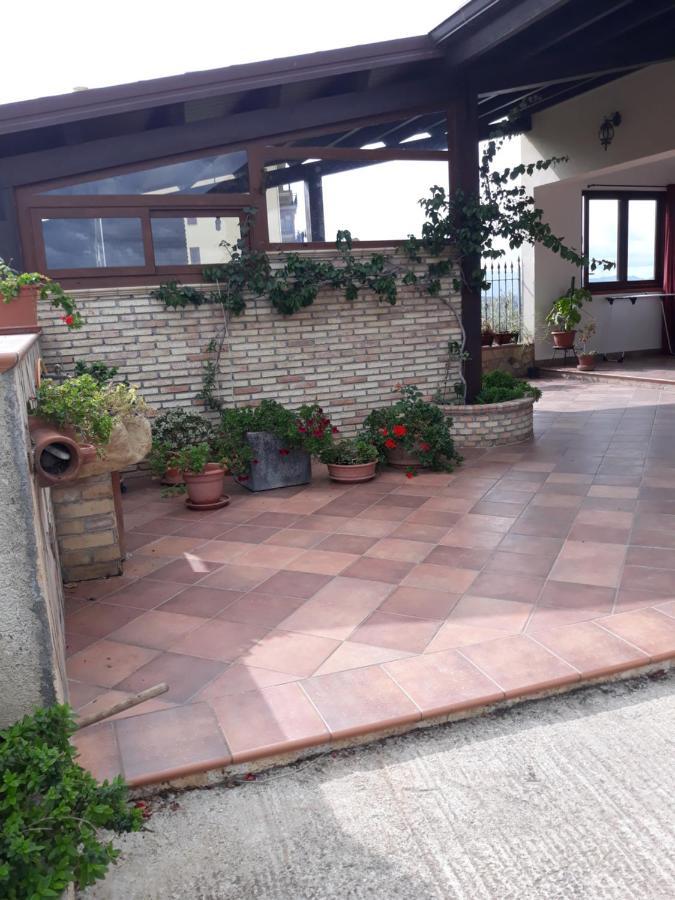 مبيت وإفطار كورليوني La Casa Di Bia المظهر الخارجي الصورة